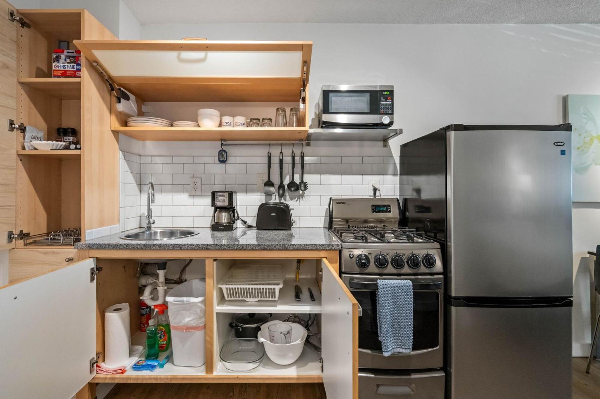 Studios On 25Th By Bca Furnished Apartments Атланта Экстерьер фото