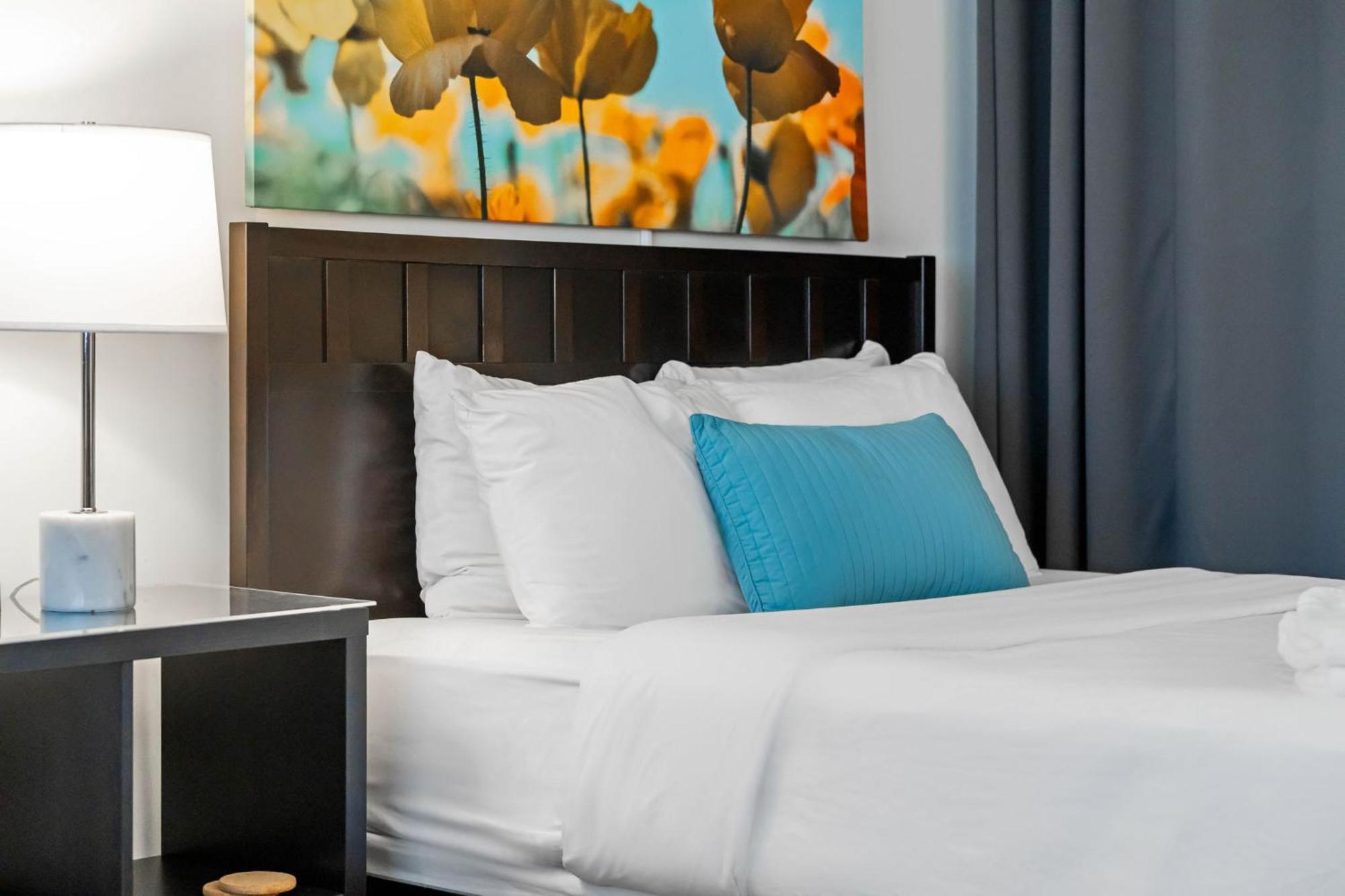 Studios On 25Th By Bca Furnished Apartments Атланта Номер фото
