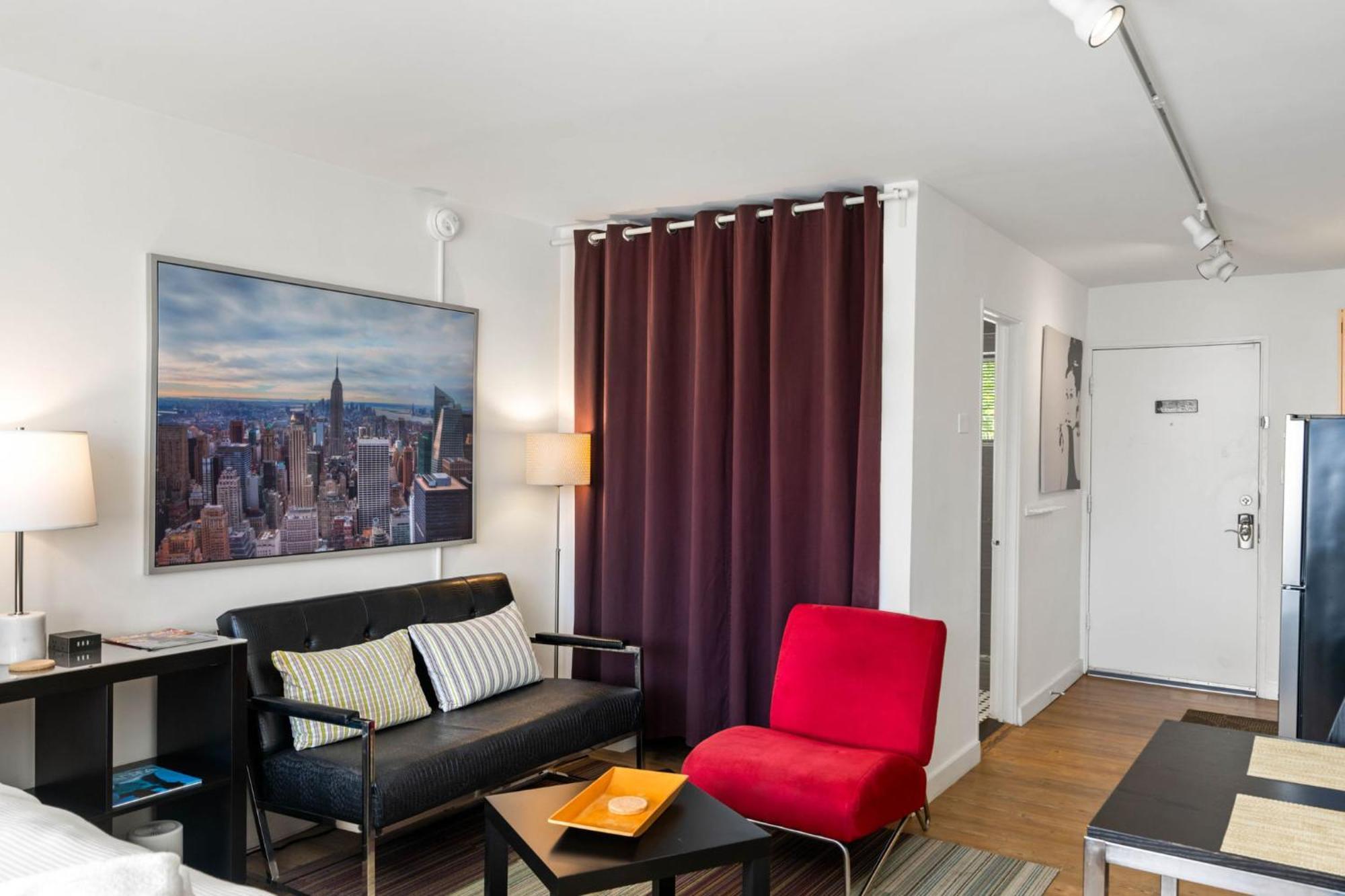 Studios On 25Th By Bca Furnished Apartments Атланта Номер фото